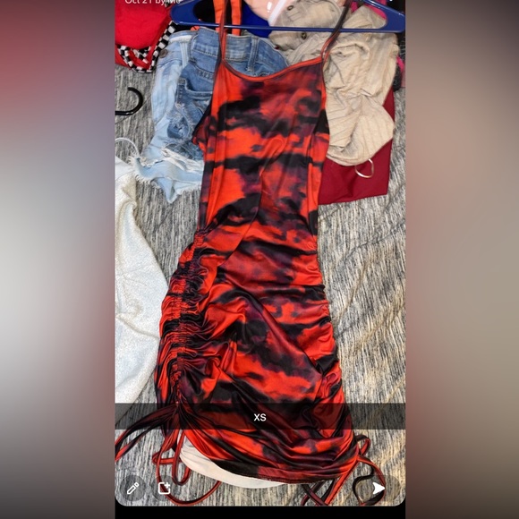 been worn once - Picture 1 of 1